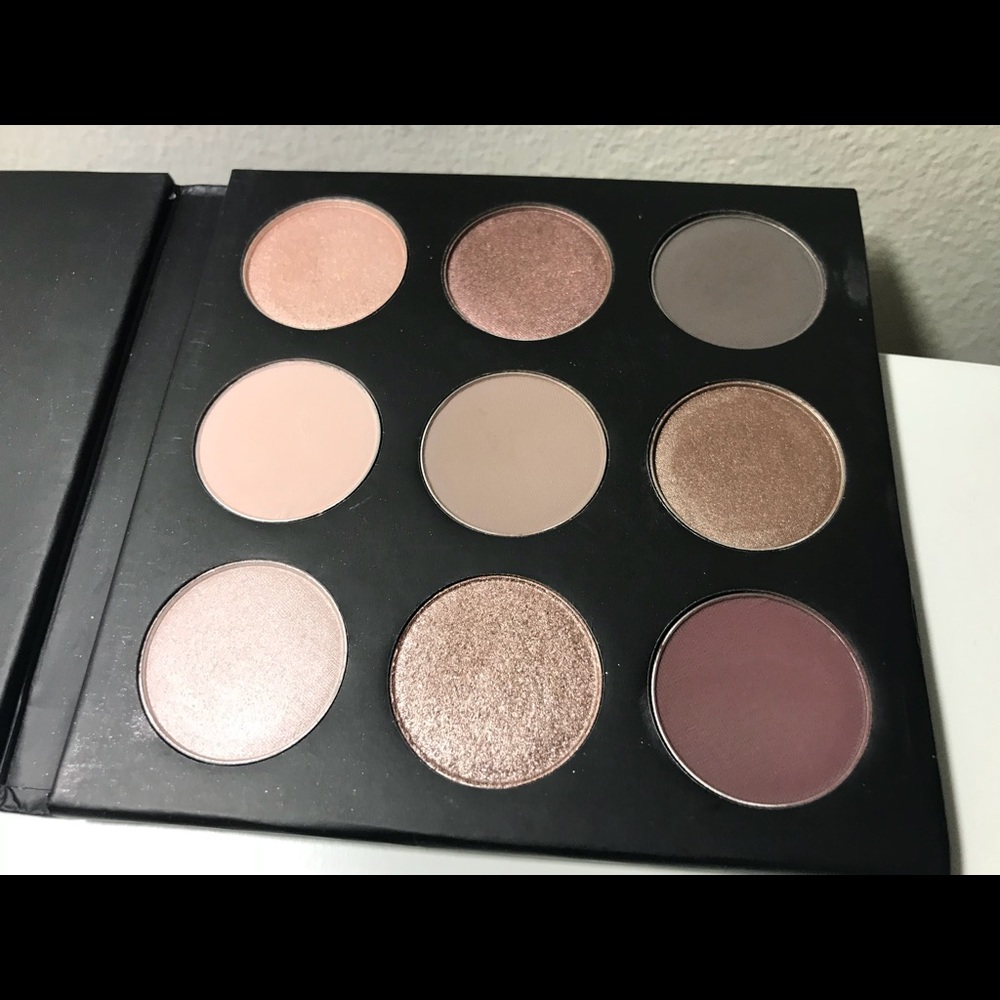 Eyeshadow